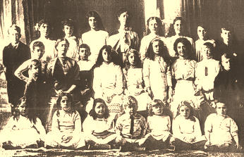thumbnail of Cabragh House School portrait taken in about 1906 in the Nelson-Tasman region of the South Island of New 
Zealand